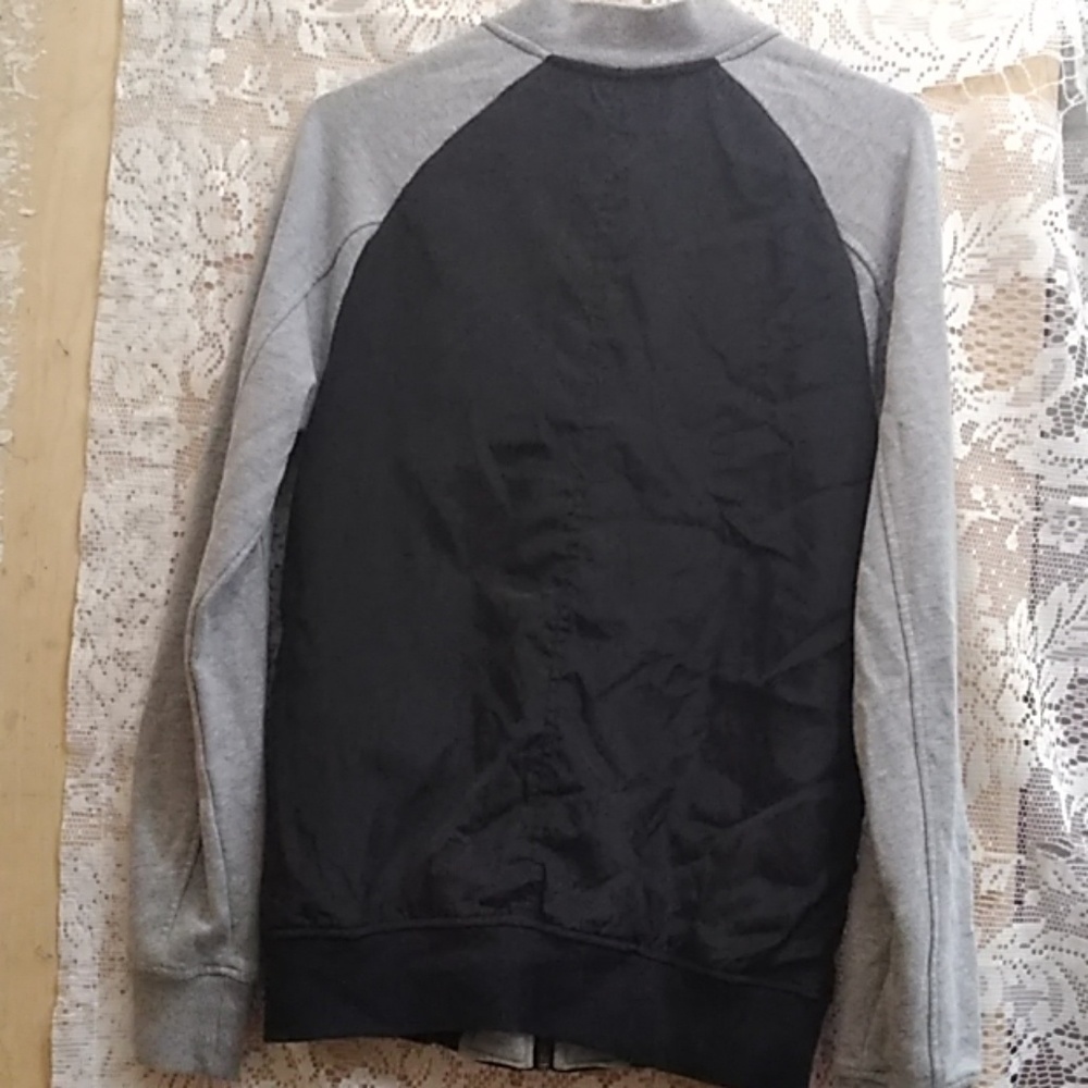 Bomber jacket - Picture 2 of 3